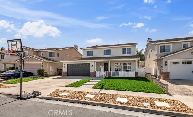 Detail Gallery Image 8 of 51 For 23831 Cloverleaf, Murrieta,  CA 92562 - 4 Beds | 2/1 Baths
