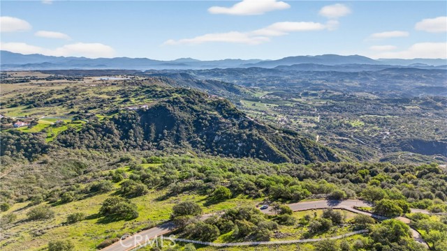 0 Avenida Perla Bonita, Murrieta CA: https://media.crmls.org/medias/cc5067ad-7c23-4362-85b2-27472c771838.jpg