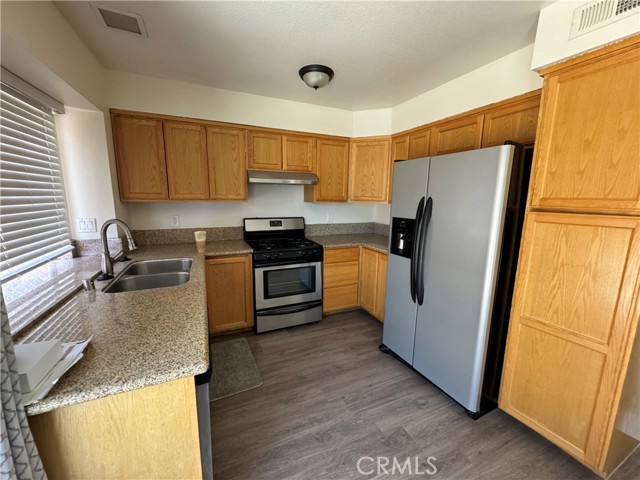 Detail Gallery Image 12 of 18 For 137 Elmtree Dr, Perris,  CA 92571 - 3 Beds | 2/1 Baths