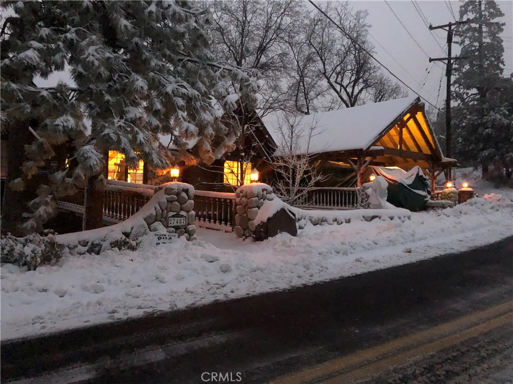 https://media.crmls.org/medias/cc50bbeb-cd37-4e25-a690-4f2273587841.jpg?preset=X-Large