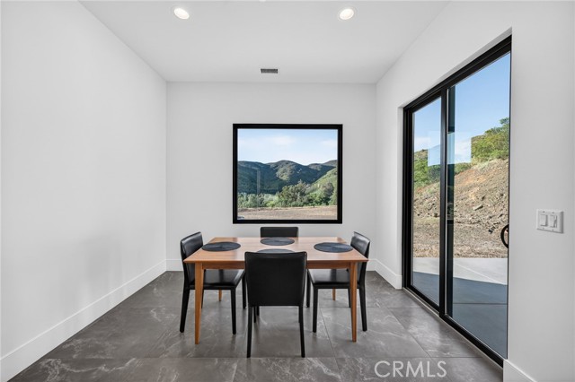 Detail Gallery Image 60 of 74 For 43754 De Luz, Temecula,  CA 92590 - 3 Beds | 3 Baths