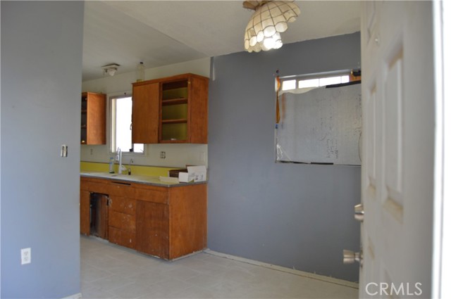 Detail Gallery Image 23 of 72 For 10380 Baker Rd, Lucerne Valley,  CA 92356 - 4 Beds | 2 Baths