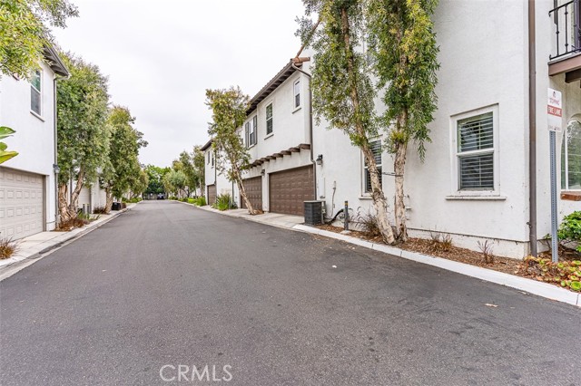 334 N Santa Maria Street, Anaheim CA: https://media.crmls.org/medias/cc550fe5-dbdb-4093-b271-77cf3c820409.jpg