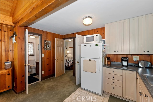 Detail Gallery Image 15 of 35 For 50 Metcalf Creek Trail, Big Bear Lake,  CA 92315 - 2 Beds | 1/1 Baths