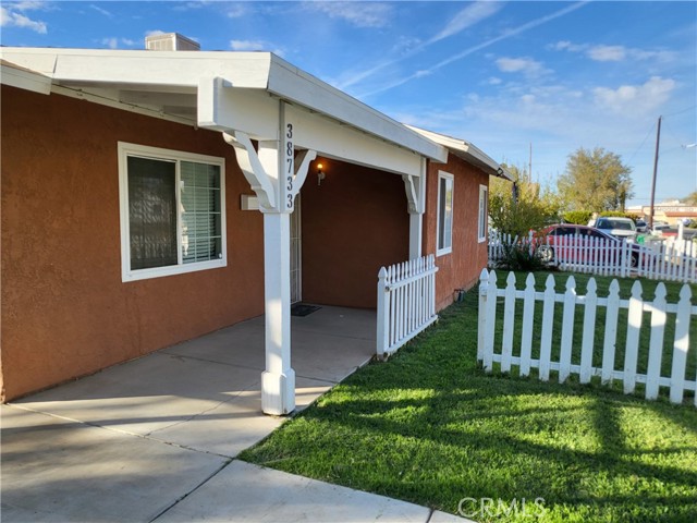 Detail Gallery Image 2 of 15 For 38733 31st St, Palmdale,  CA 93550 - 3 Beds | 1 Baths