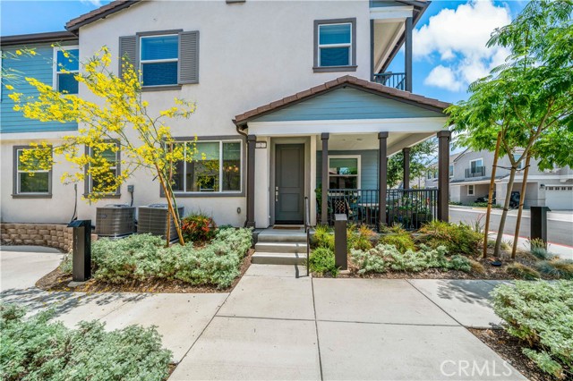 15210 Horizon Street, Fontana CA: https://media.crmls.org/medias/cc562065-1fa0-4fee-8b6e-eb6248c2b33d.jpg