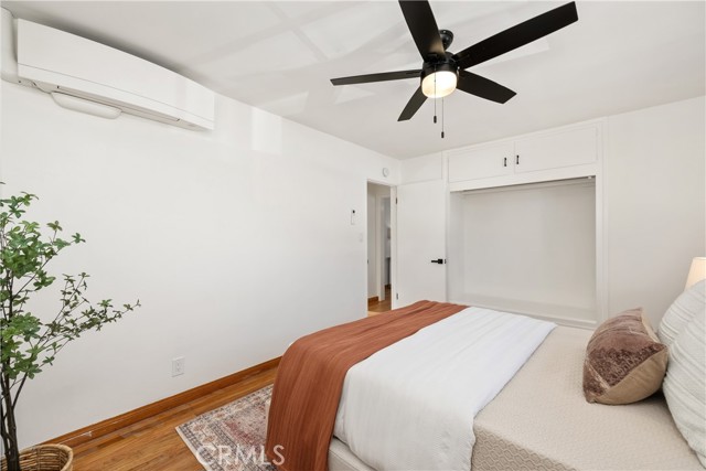 5536 Linden Avenue, Long Beach CA: https://media.crmls.org/medias/cc5654b1-ab26-4f28-ba3f-ec50d48b8cc8.jpg