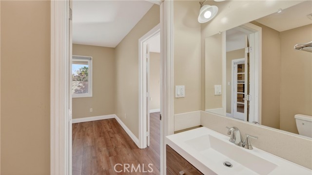 Image 43 of 62 For 14934 Lofthill