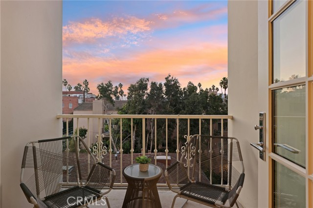 Detail Gallery Image 24 of 67 For 1040 4th #407,  Santa Monica,  CA 90403 - 3 Beds | 3/1 Baths