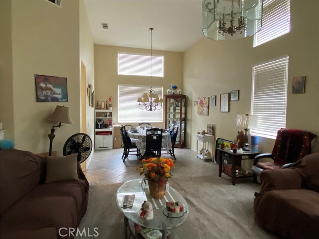 Detail Gallery Image 5 of 6 For 1733 Sand Key Ct, San Jacinto,  CA 92582 - 5 Beds | 4 Baths