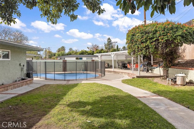 Detail Gallery Image 33 of 43 For 1304 Deauville Ct, San Bernardino,  CA 92404 - 4 Beds | 3 Baths