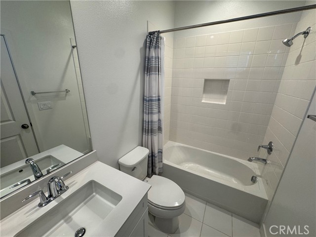 7689 Sage Drive, Pico Rivera CA: https://media.crmls.org/medias/cc57c221-0bf2-4eea-91f6-1c1ec7ad5ece.jpg