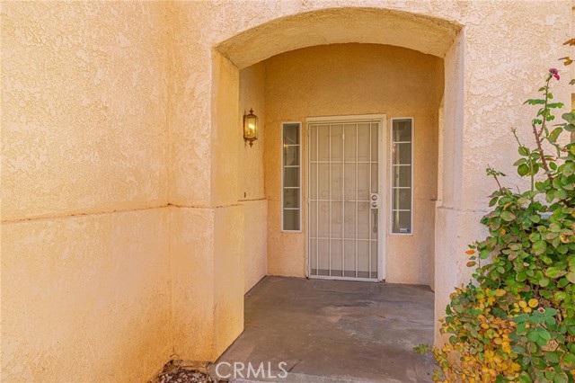 Detail Gallery Image 4 of 34 For 37733 Harvey St, Palmdale,  CA 93550 - 3 Beds | 3 Baths