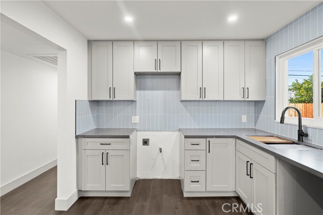 Detail Gallery Image 23 of 32 For 5210 71st, Sacramento,  CA 95820 - 3 Beds | 1 Baths