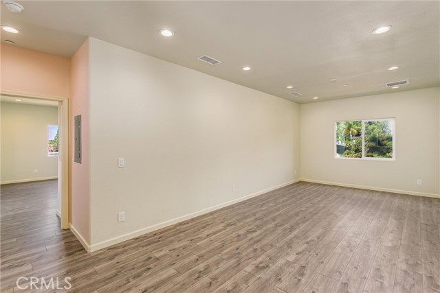 Detail Gallery Image 32 of 75 For 35750 Brookwood Ct, Yucaipa,  CA 92399 - 5 Beds | 4/1 Baths