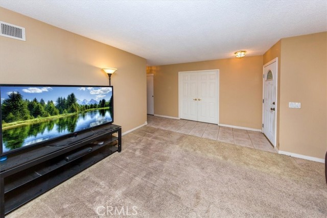 5709 Holly Ridge Drive, Camarillo CA: https://media.crmls.org/medias/cc5978dd-d5a2-4c90-81fc-4b196d58c042.jpg