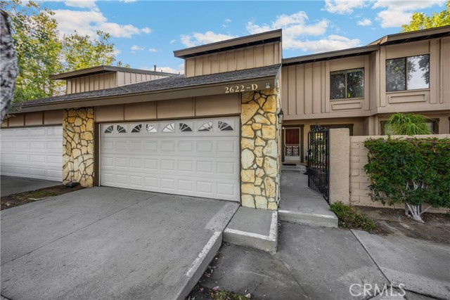 Detail Gallery Image 3 of 39 For 2622 N Tustin Ave (147),  Santa Ana,  CA 92705 - 3 Beds | 2/1 Baths