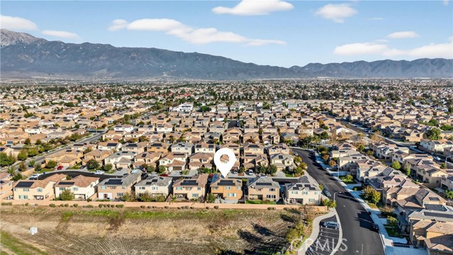 Detail Gallery Image 39 of 50 For 15507 Vanilla Bean, Fontana,  CA 92336 - 4 Beds | 3/1 Baths
