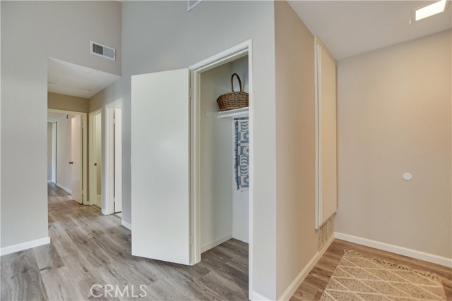Detail Gallery Image 11 of 36 For 1031 S Palmetto Ave #A2,  Ontario,  CA 91762 - 2 Beds | 2 Baths