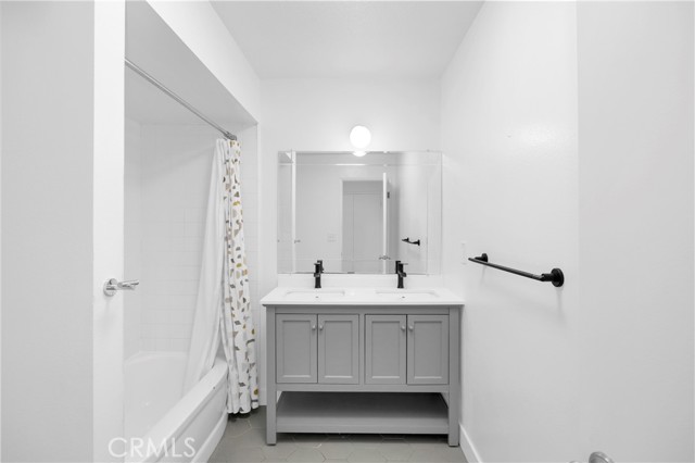 Detail Gallery Image 24 of 37 For 2527 E Brookside, Orange,  CA 92867 - 4 Beds | 2 Baths
