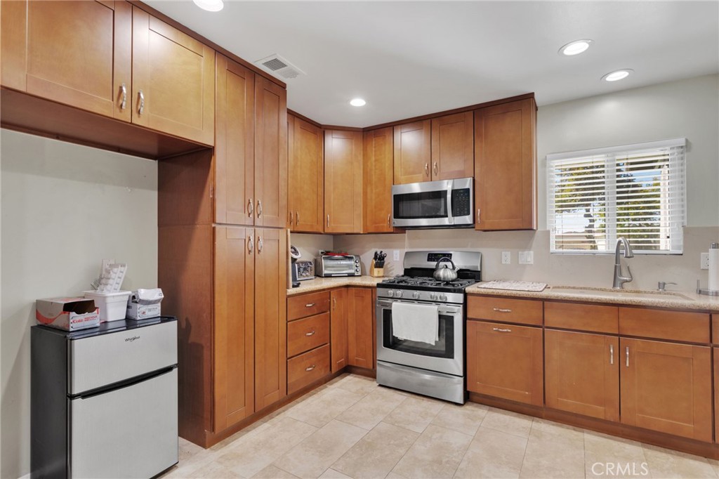 MLS #IG25263682 image #5