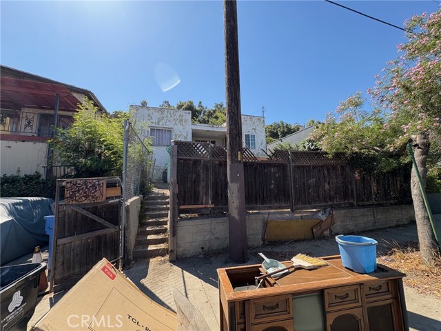 2128 N Marianna Avenue, Los Angeles CA: https://media.crmls.org/medias/cc5c1558-34c0-47f9-a74d-1f25c1b416d5.jpg