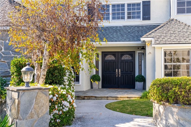 Detail Gallery Image 2 of 64 For 26361 Sorrell Pl, Laguna Hills,  CA 92653 - 7 Beds | 5 Baths