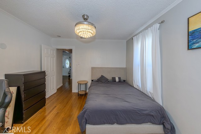 4712 Townsend Avenue, Los Angeles CA: https://media.crmls.org/medias/cc5c6200-2637-4da1-b966-7dadcf0f9265.jpg