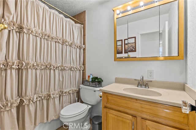 Detail Gallery Image 25 of 38 For 218 Foxbury, Pomona,  CA 91767 - 3 Beds | 2 Baths