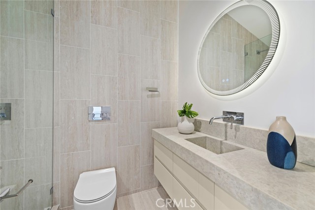 Detail Gallery Image 44 of 54 For 1318 Outrigger Dr, Corona Del Mar,  CA 92625 - 4 Beds | 4/1 Baths