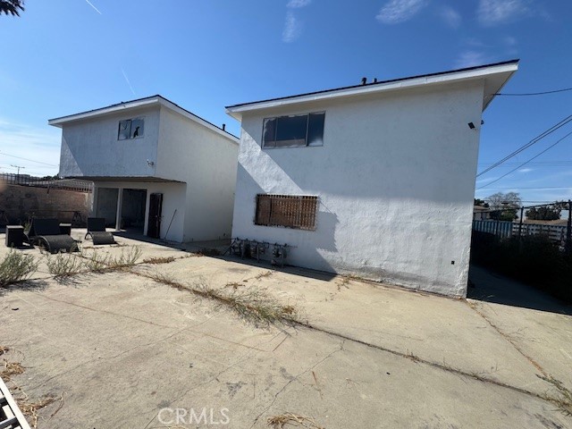 4036 W 111th Street, Inglewood CA: https://media.crmls.org/medias/cc5dcdb7-66b0-431e-bf9f-c021b5fb661d.jpg