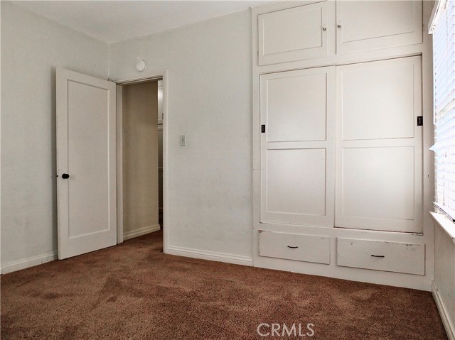 10505 Artesia Blvd., Bellflower CA: https://media.crmls.org/medias/cc5e6852-d352-4e03-870c-2d4786caf960.jpg