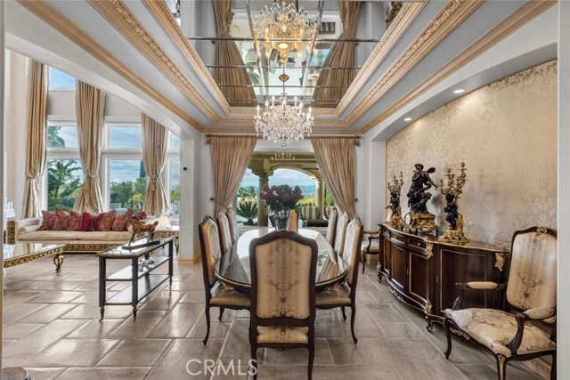3724 Winford Drive, Tarzana CA: https://media.crmls.org/medias/cc5f0924-e0b9-4555-9fb3-2cd2b9188872.jpg