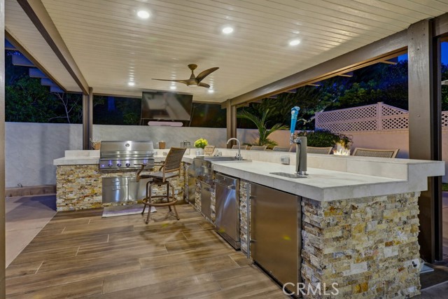 Detail Gallery Image 12 of 70 For 27451 Almendra, Mission Viejo,  CA 92691 - 5 Beds | 3 Baths