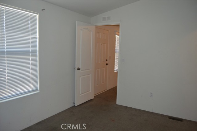 Detail Gallery Image 13 of 35 For 2494 N Main #54,  Barstow,  CA 92411 - 3 Beds | 2 Baths