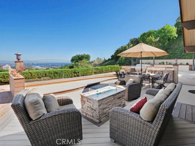 Front Patio with Firepit