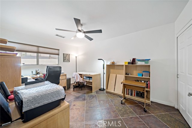 Detail Gallery Image 26 of 47 For 39004 Knoll View Cir, Cathedral City,  CA 92234 - 3 Beds | 3 Baths