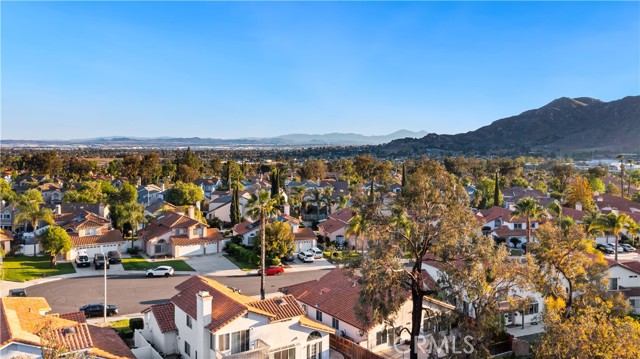 Detail Gallery Image 6 of 32 For 23770 Waterleaf Cir, Moreno Valley,  CA 92557 - 3 Beds | 2 Baths