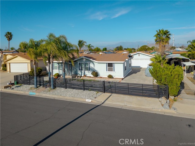 Detail Gallery Image 5 of 28 For 641 Dove Dr, Perris,  CA 92570 - 3 Beds | 2 Baths
