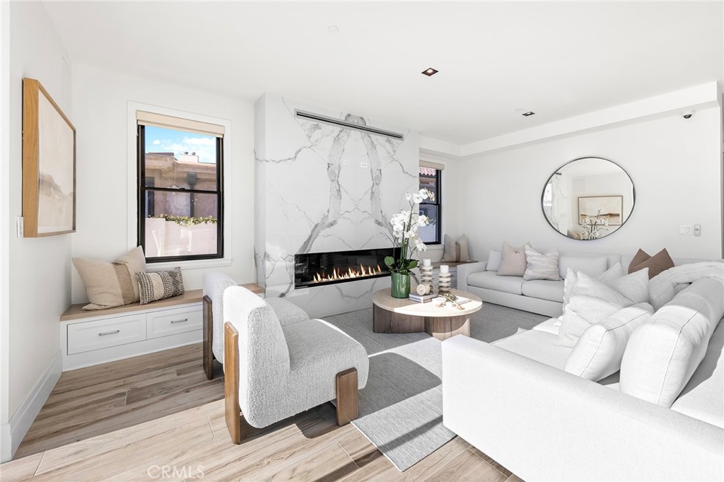 MLS #OC25256667 image #19