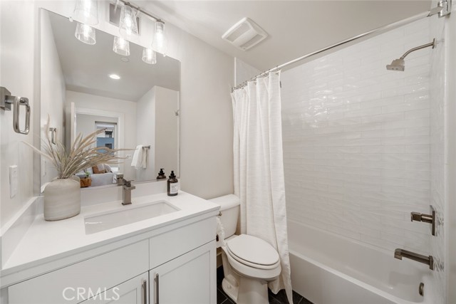 Detail Gallery Image 17 of 35 For 2478 Victoria Ave #104,  San Luis Obispo,  CA 93401 - 2 Beds | 2/1 Baths