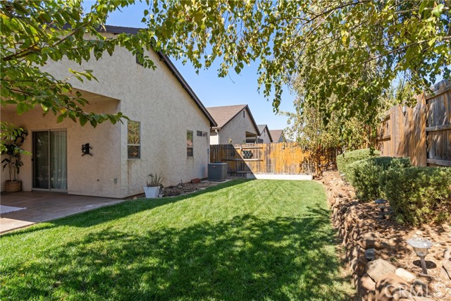 Detail Gallery Image 34 of 40 For 2832 Beachcomber, Chico,  CA 95973 - 3 Beds | 2 Baths