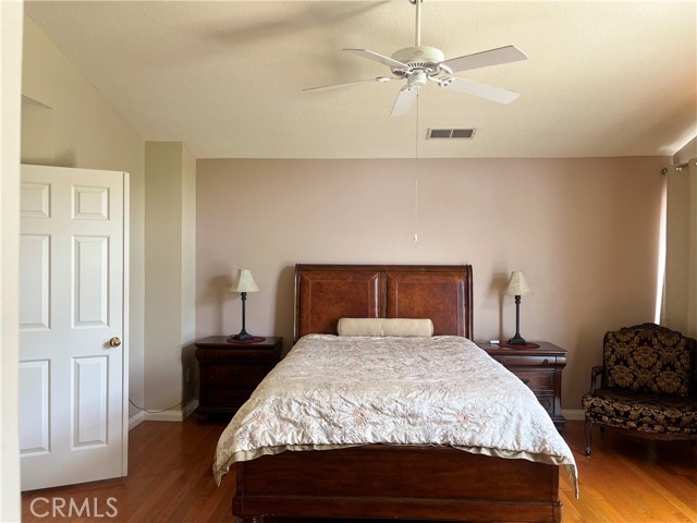 Detail Gallery Image 27 of 58 For 24633 Stagg St, West Hills,  CA 91304 - 5 Beds | 3 Baths