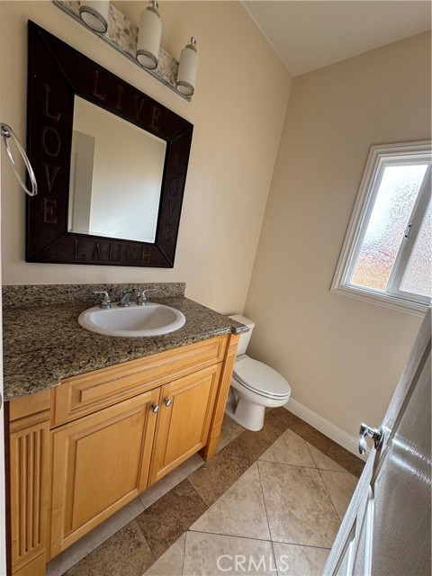 Detail Gallery Image 22 of 38 For 222 S Juanita Ave a,  Redondo Beach,  CA 90277 - 3 Beds | 2/1 Baths