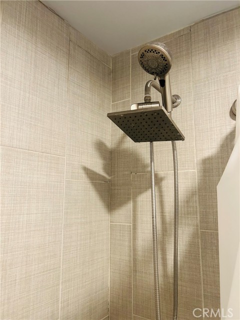shower head