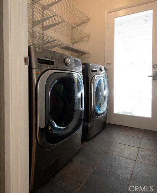 Detail Gallery Image 11 of 28 For 4610 Cerrillos Dr, Woodland Hills,  CA 91364 - 4 Beds | 2 Baths