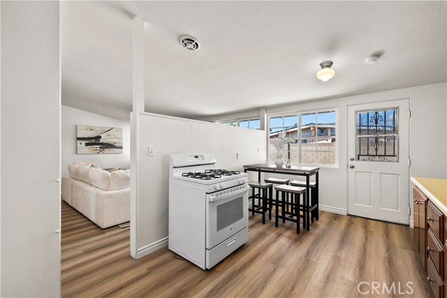 Detail Gallery Image 17 of 34 For 7761 Davmor, Stanton,  CA 90680 - 4 Beds | 2 Baths