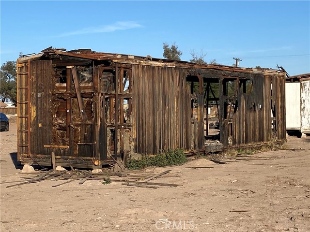 Detail Gallery Image 2 of 11 For 1896 & 1890 E Underwood Rd, Holtville,  CA 92250 - 2 Beds | 0/1 Baths