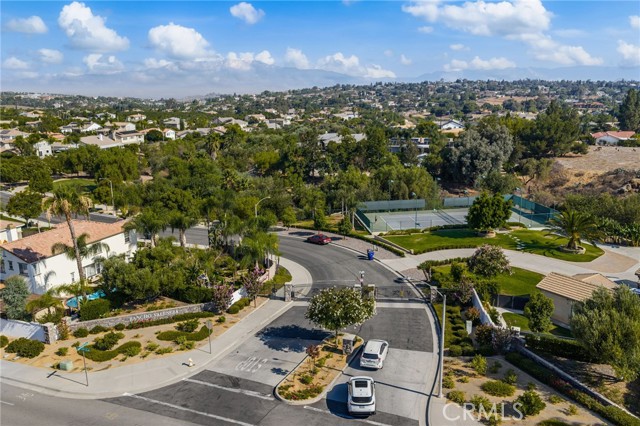 8067 Terraza Court, Riverside CA: https://media.crmls.org/medias/cc67fd23-ec19-4ba8-b125-65aab41831f3.jpg
