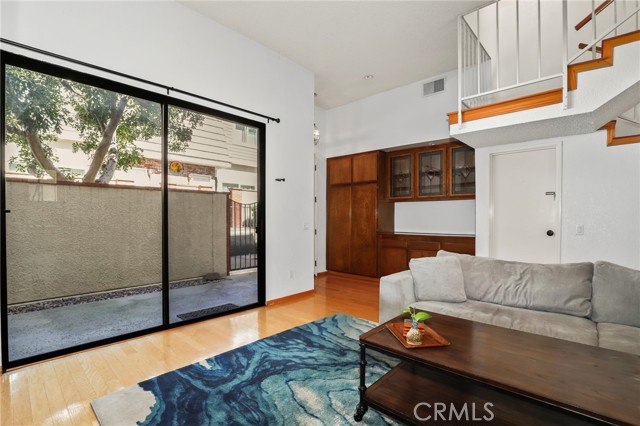 Detail Gallery Image 6 of 41 For 10201 Mason Ave #19,  Chatsworth,  CA 91311 - 2 Beds | 2/1 Baths